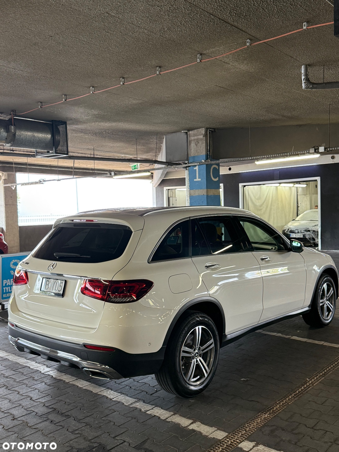 Mercedes-Benz GLC 300 4Matic 9G-TRONIC Exclusive - 4