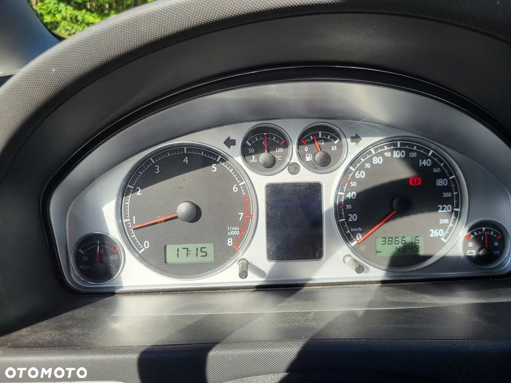 Volkswagen Sharan 1.8T Highline - 8