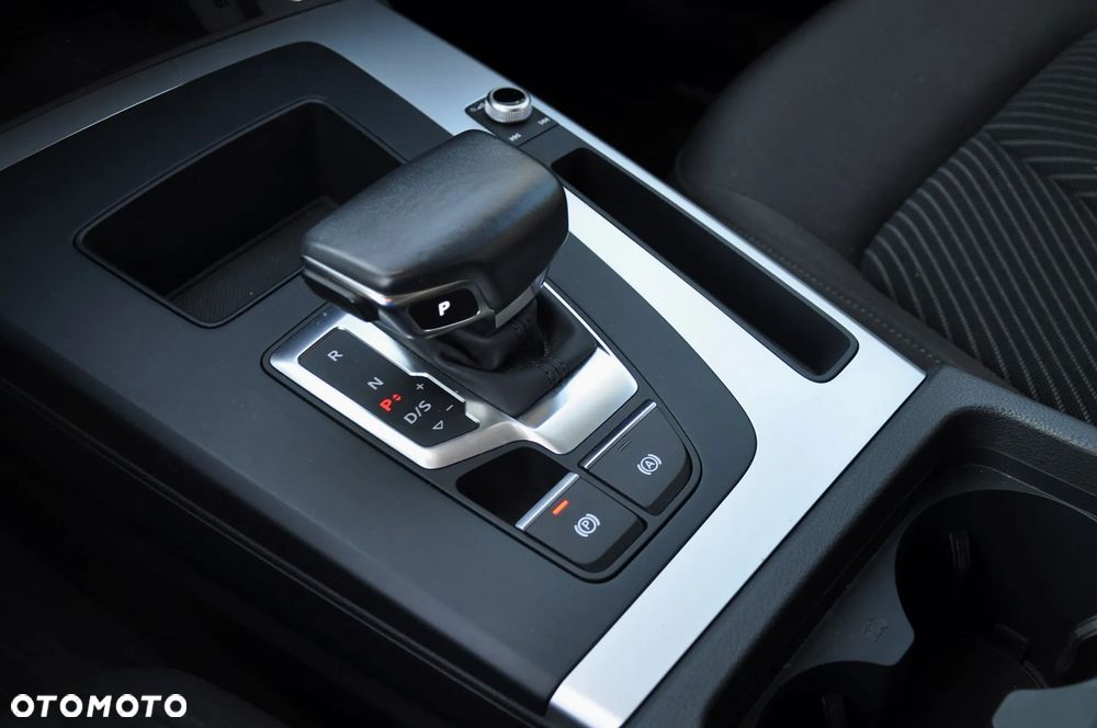 Audi Q5 35 TDI mHEV Advanced S tronic - 28