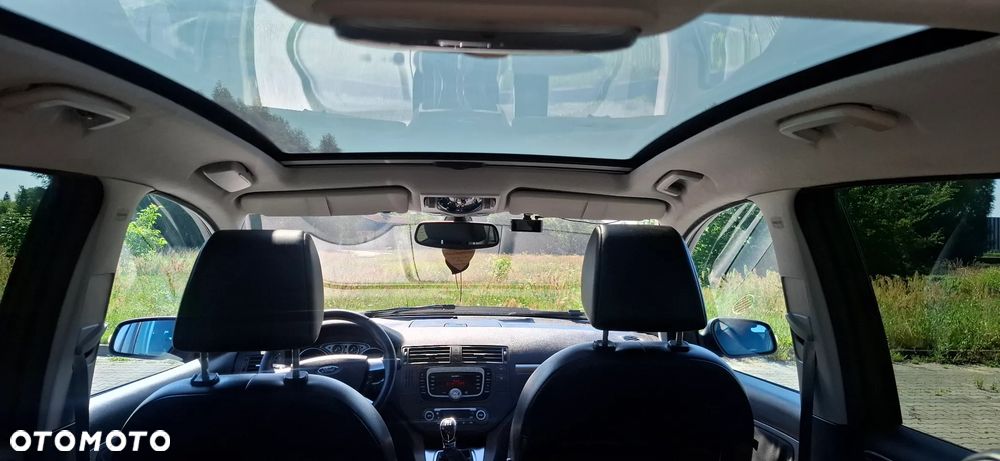 Ford C-MAX 1.8 Titanium - 15