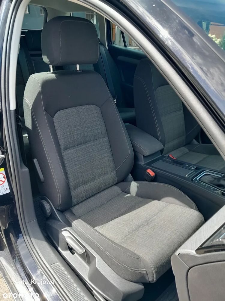 Volkswagen Passat 2.0 TDI EVO Business DSG - 33
