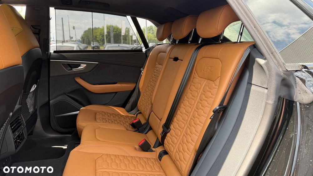 Audi RS Q8 - 37