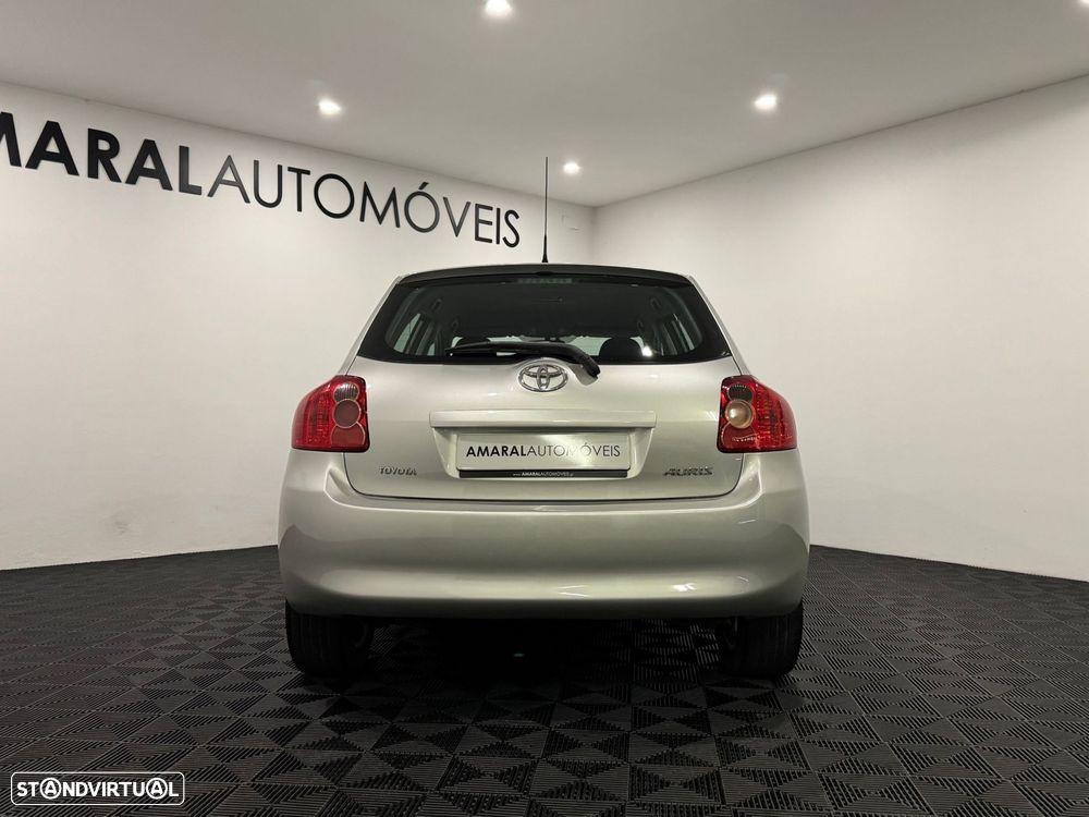 Toyota Auris 1.4 D-4D Sol - 5