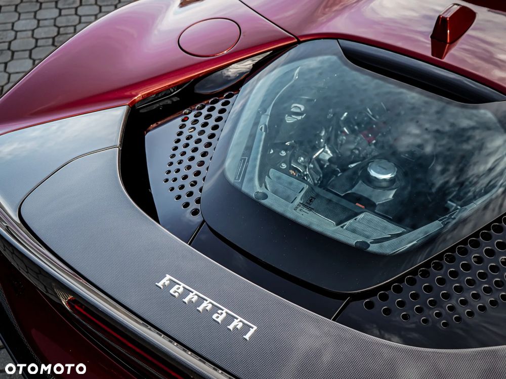 Ferrari SF90 Spider - 12