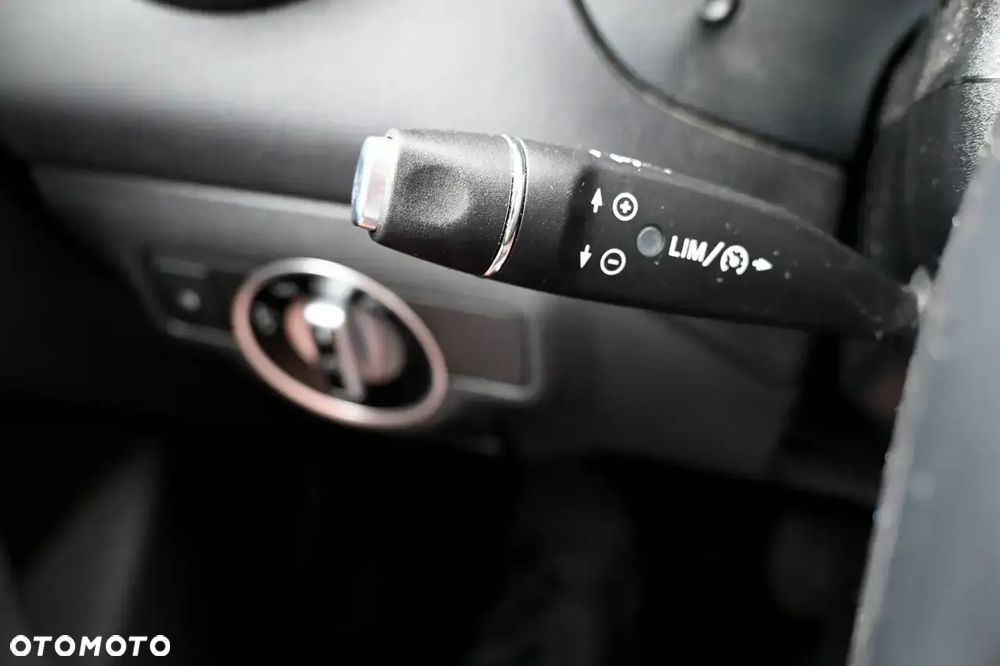 Mercedes-Benz CLA - 15