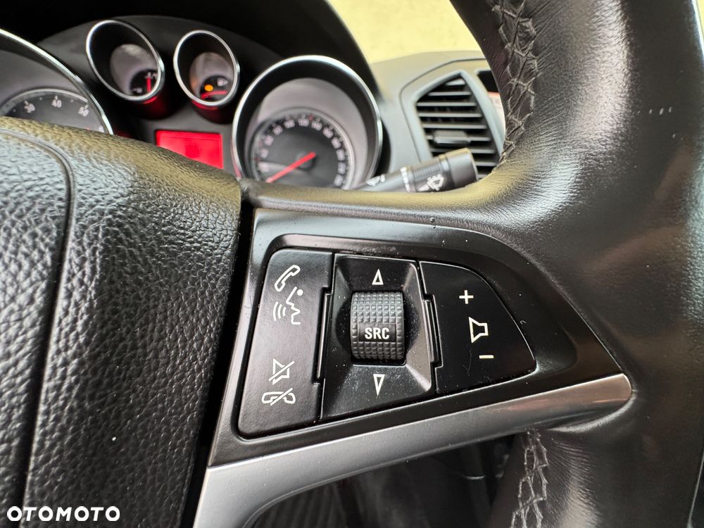 Opel Insignia 1.8 Cosmo - 10