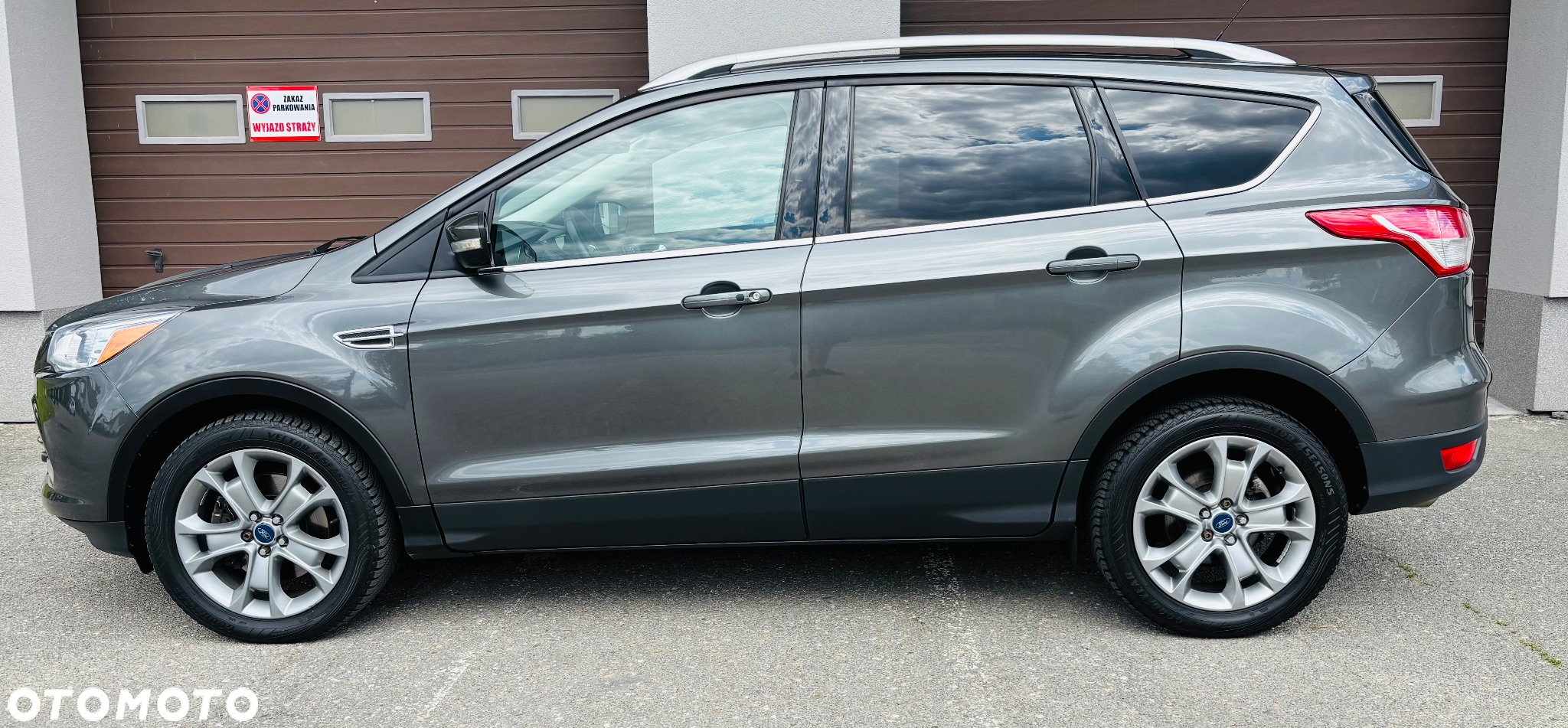 Ford Escape 2.0 EcoBoost AWD Titanium - 7
