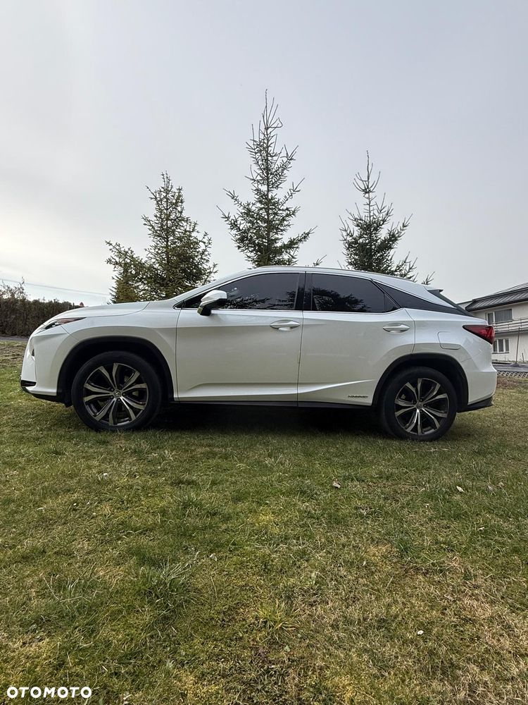 Lexus RX - 5