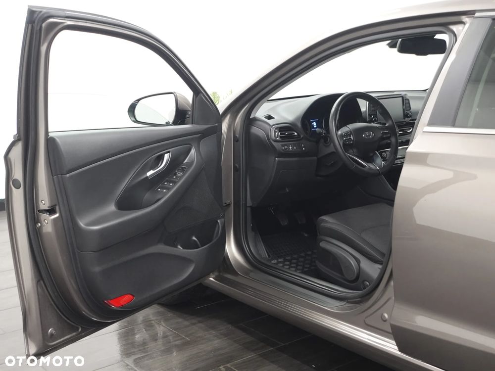 Hyundai i30 - 16