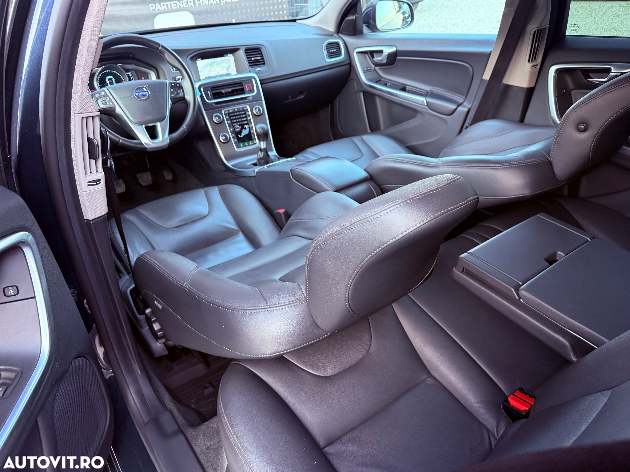 Volvo V60 D2 Start-Stop Momentum - 21
