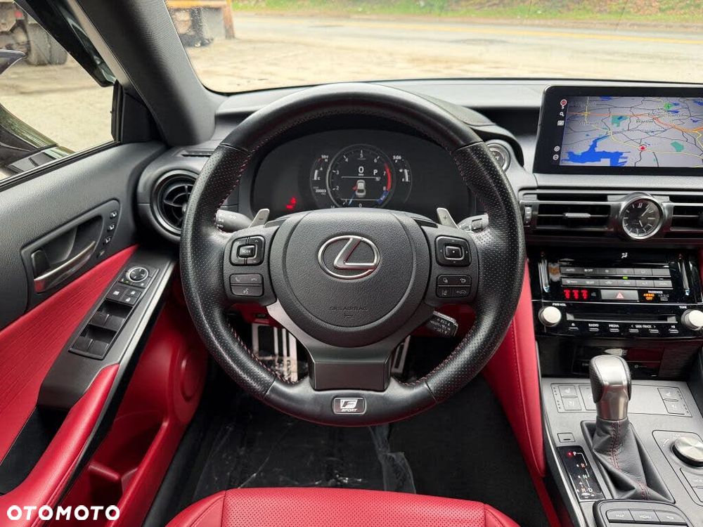Lexus IS - 26
