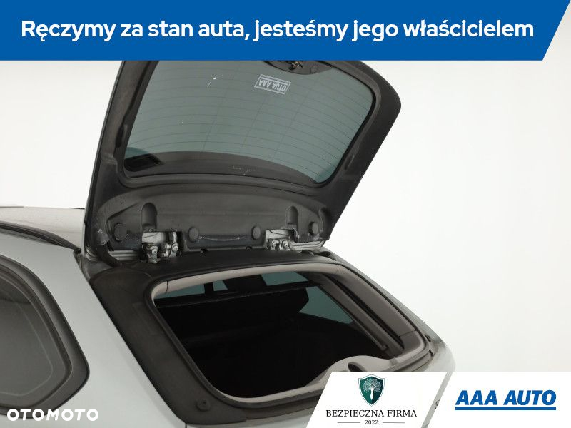 BMW Seria 3 - 16
