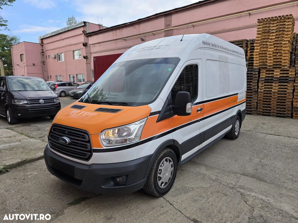 Ford Transit - 1