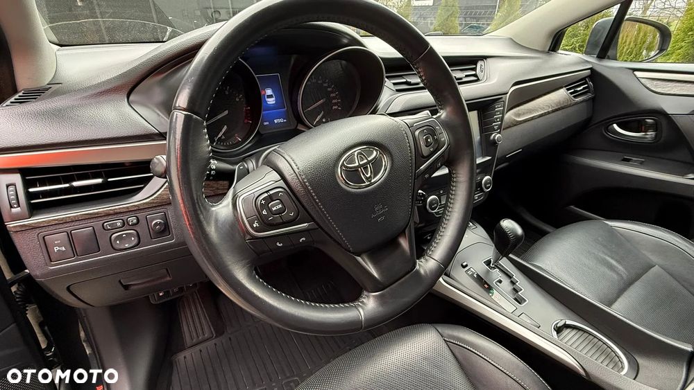 Toyota Avensis 2.0 Prestige MS - 6