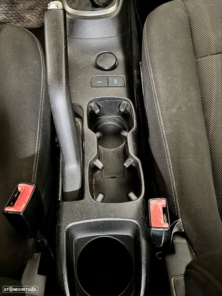 Chevrolet Aveo 1.2 LS - 10