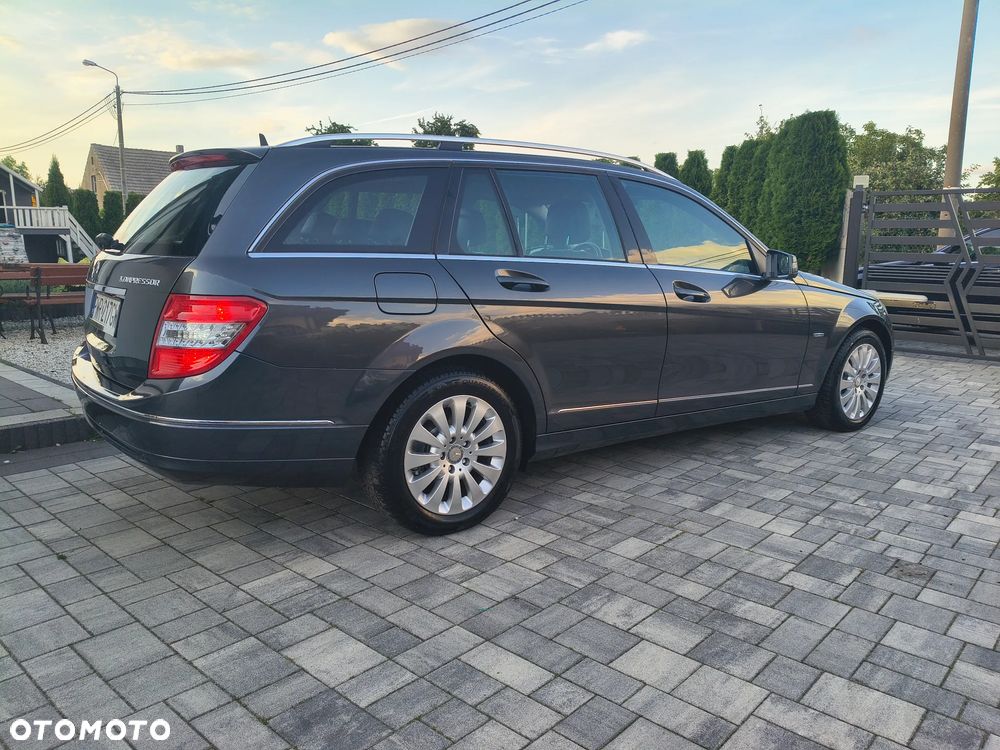 Mercedes-Benz Klasa C 180 Kompressor BlueEFFICIENCY Avantgarde - 29