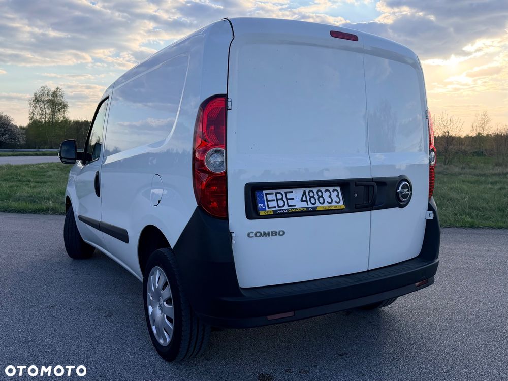 Opel Combo - 7