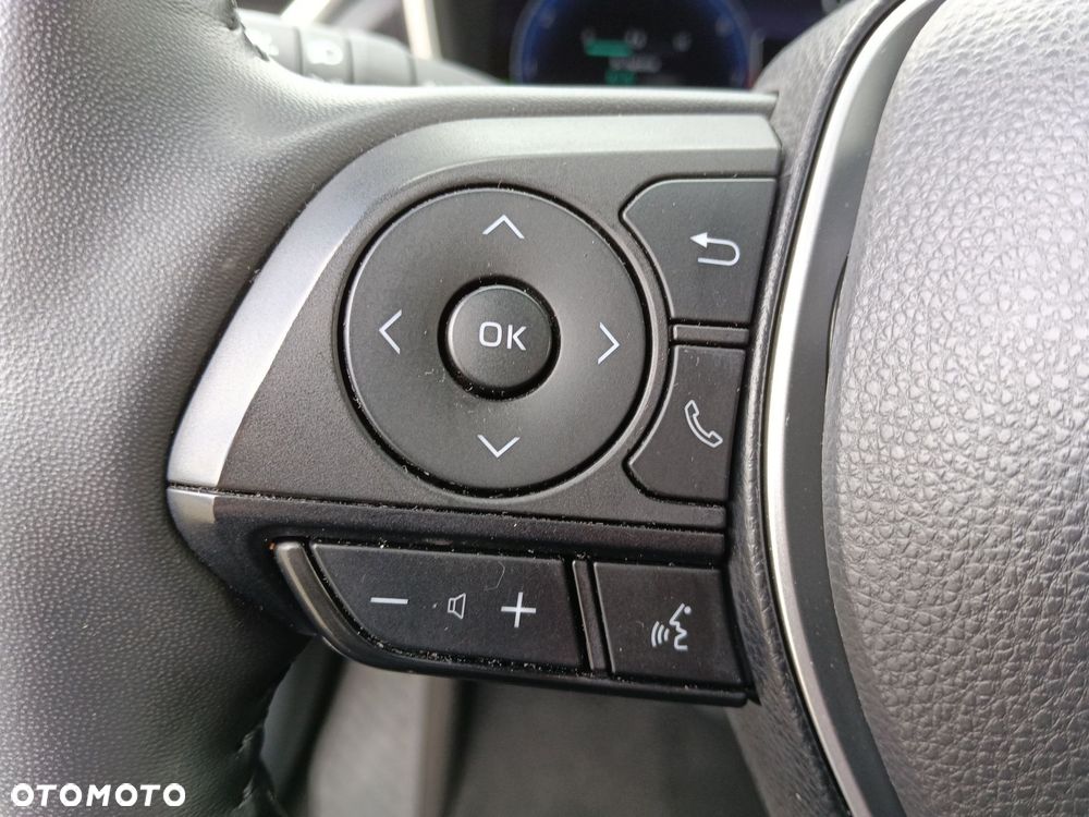 Toyota Corolla Cross - 16