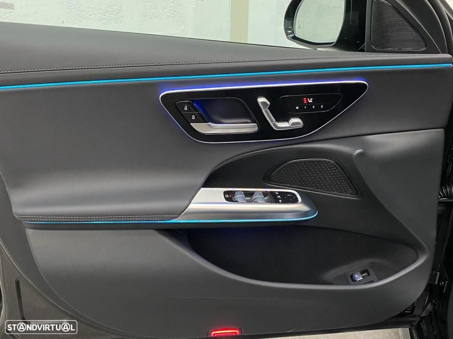 Mercedes-Benz E 300 e AMG Line - 25