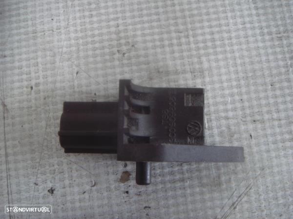 Sensor Airbag Volkswagen Passat (3C2) - 1