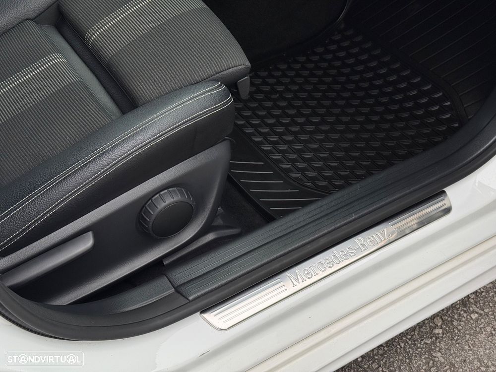 Mercedes-Benz CLA 180 d Shooting Brake Urban - 25