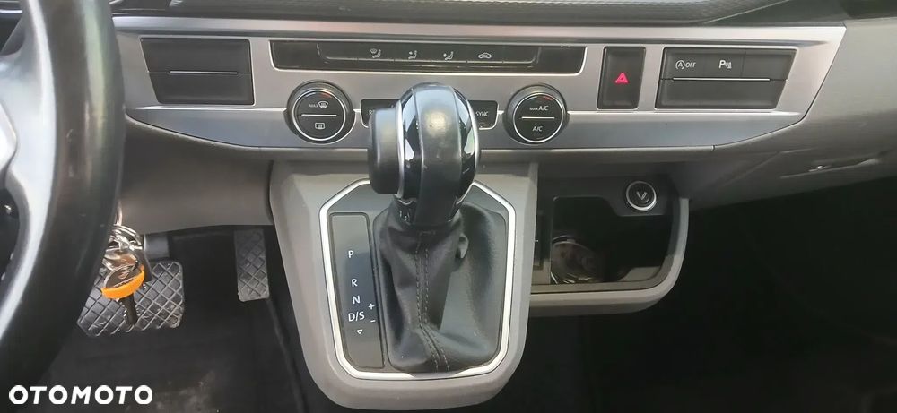 Volkswagen Caravelle 2.0 TDI L1 Comfortline DSG - 14