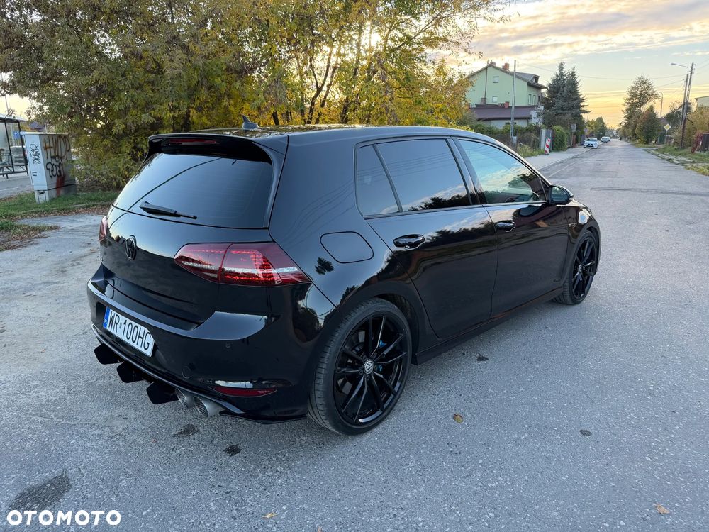Volkswagen Golf - 7