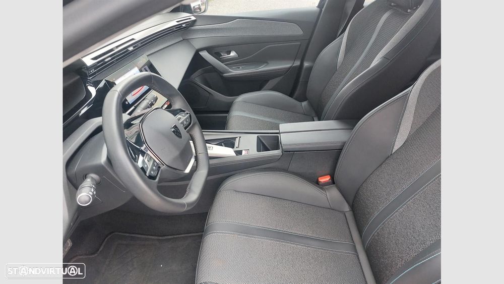 Peugeot 308 SW 1.6 Hybrid Allure e-EAT8 - 11