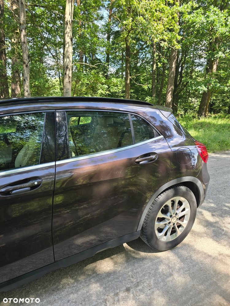 Mercedes-Benz GLA 200 (CDI) d - 8