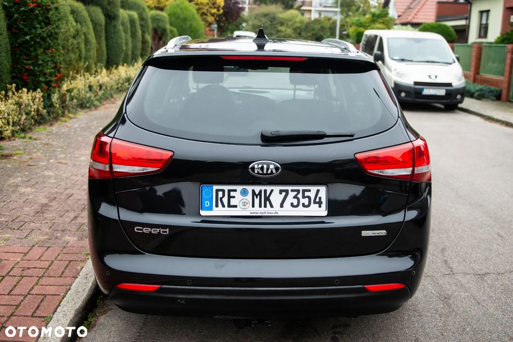 Kia Ceed 1.6 CRDi SCR L Business Line DCT - 6