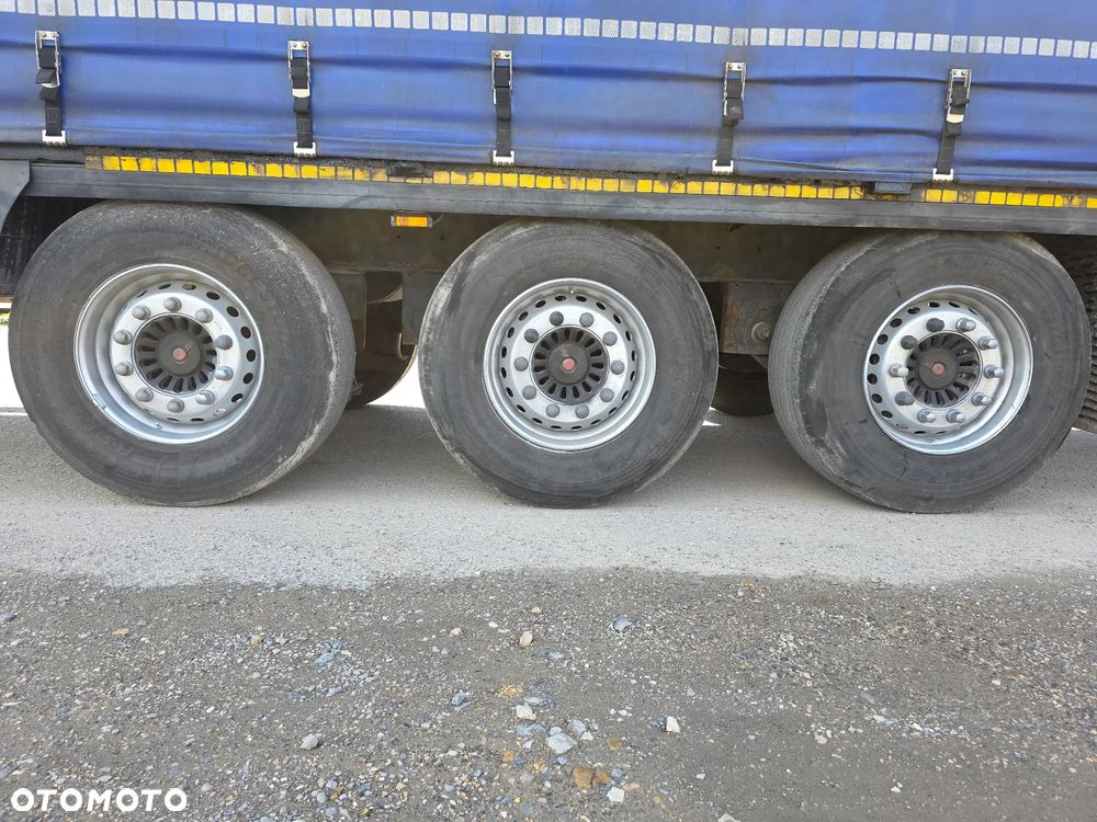 Krone SD, Standard, osie SAF, Podnoszona, tarcza - 3
