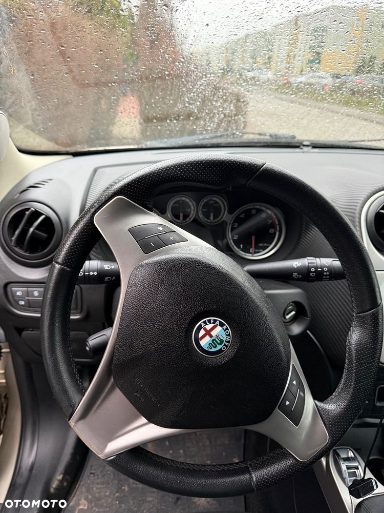Alfa Romeo Mito - 4