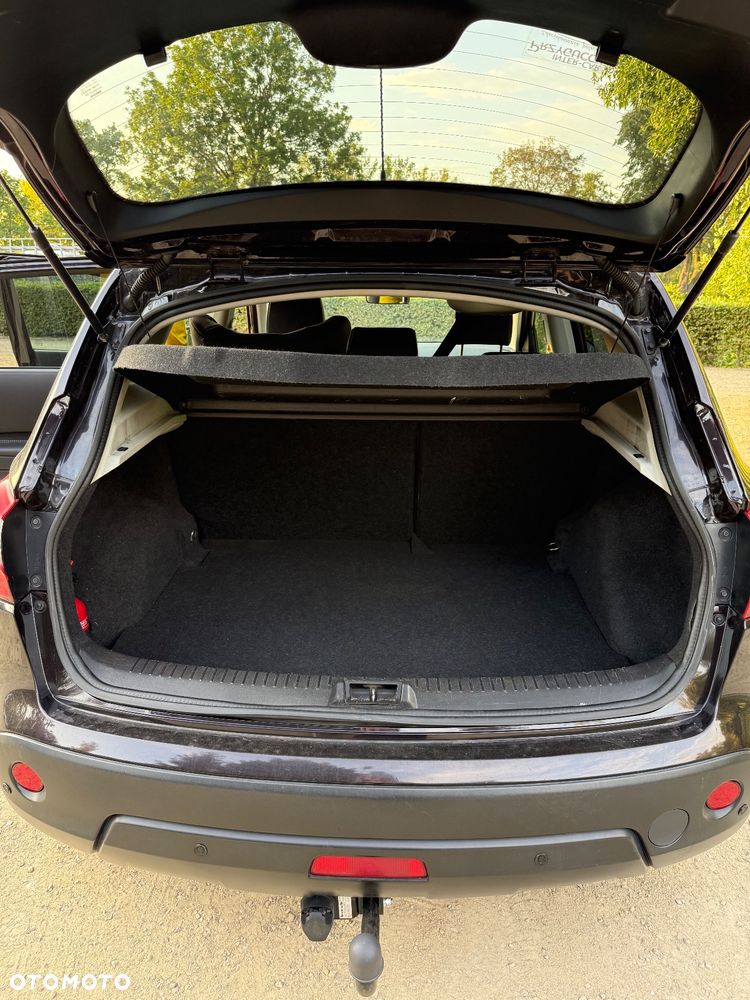 Nissan Qashqai 1.6 Tekna - 11