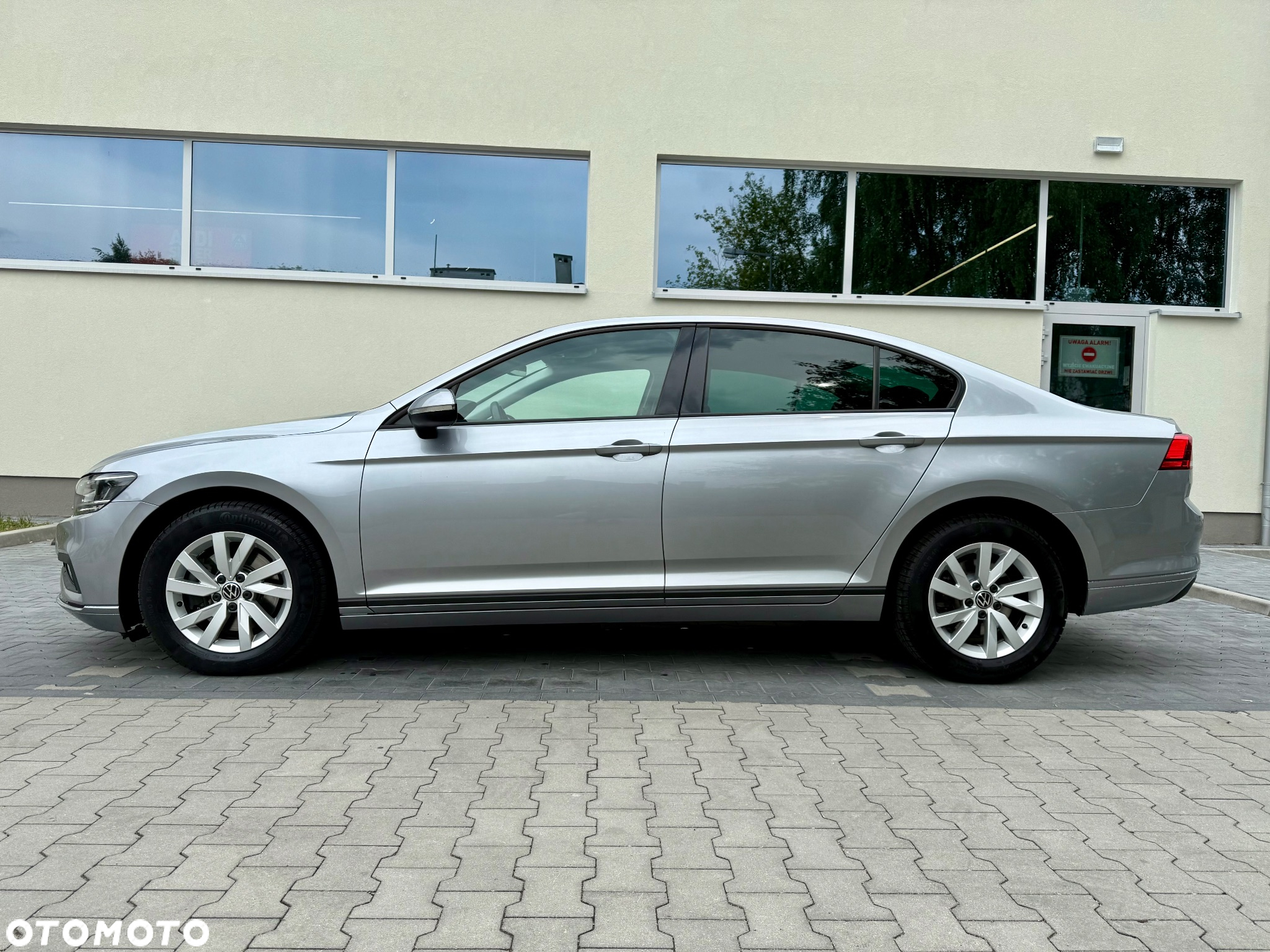 Volkswagen Passat 2.0 TDI EVO Business DSG - 3