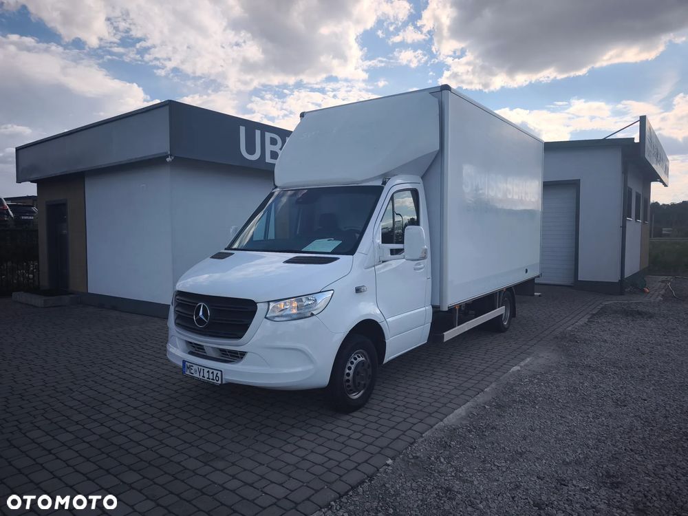 Mercedes-Benz Sprinter 514 - 12