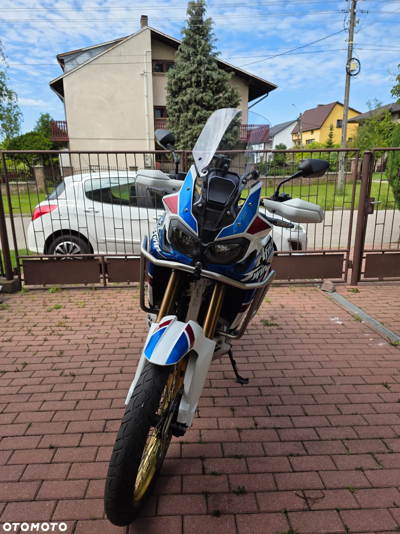 Honda CRF - 9