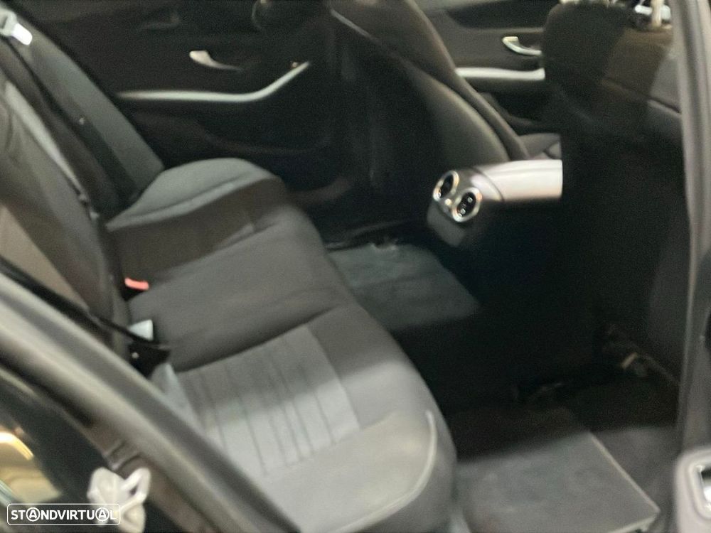 Mercedes-Benz C 300 - 16