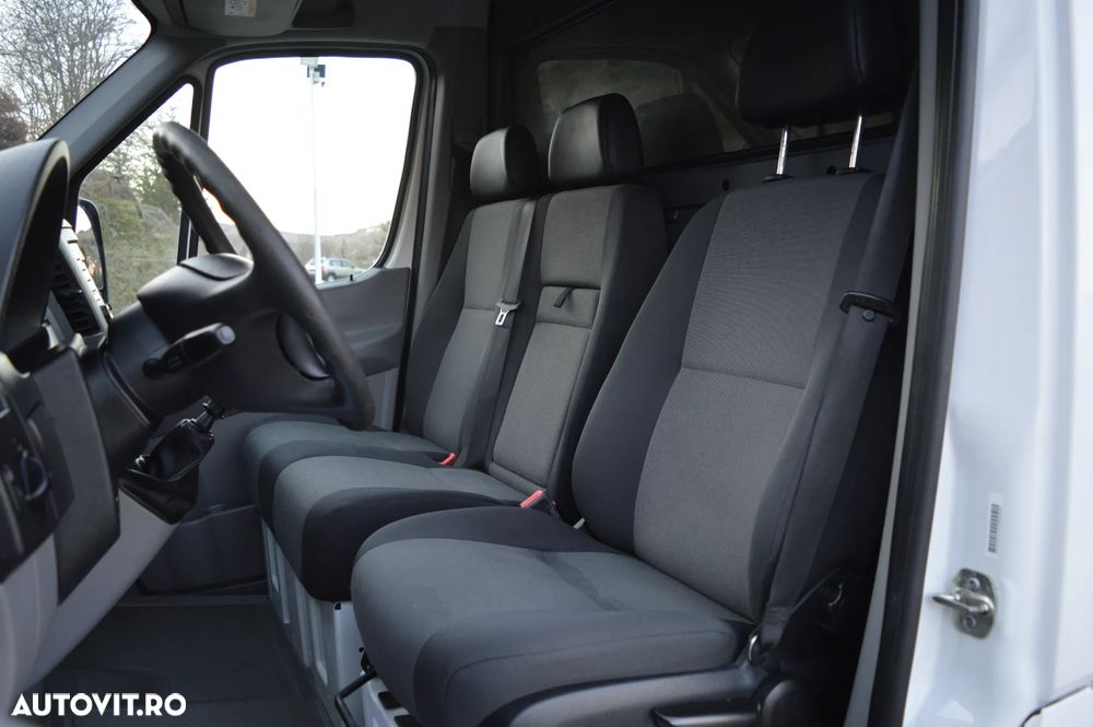 Volkswagen CRAFTER - 34