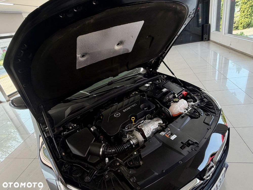 Opel Insignia 2.0 CDTI Exclusive S&S - 10