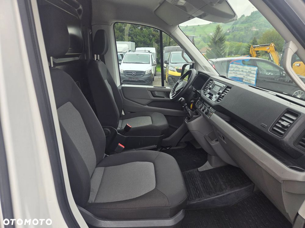 Volkswagen Crafter - 9