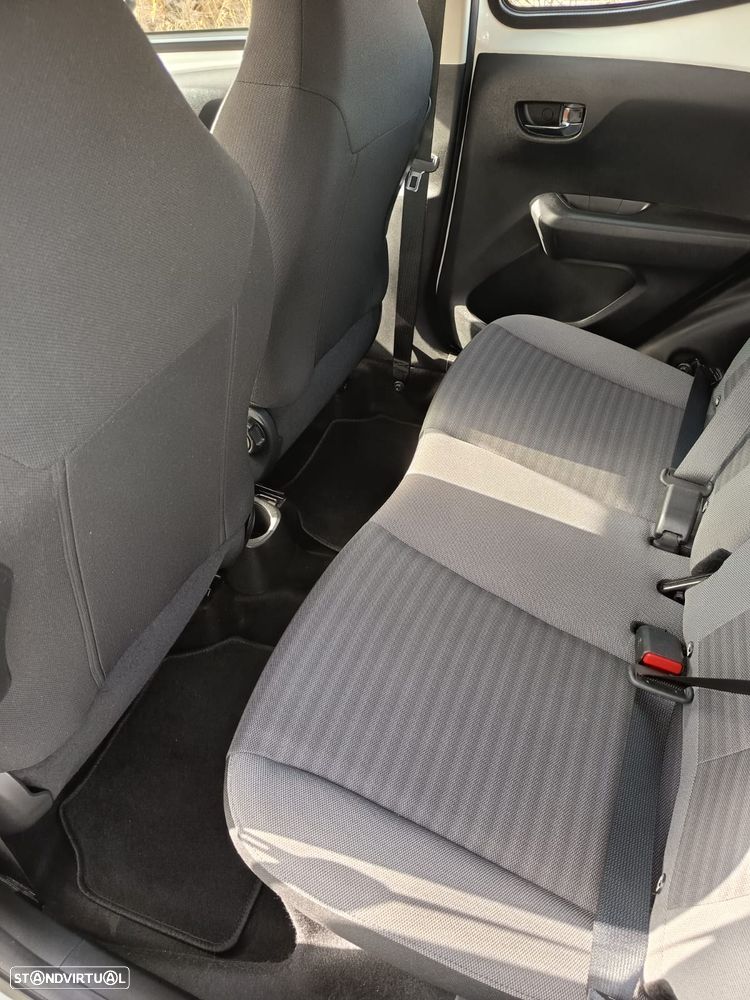 Toyota Aygo - 11