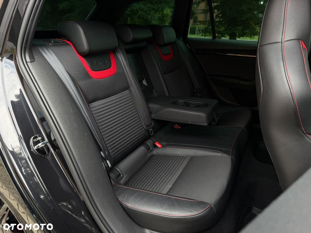 Skoda Octavia 2.0 TDI RS DSG - 8