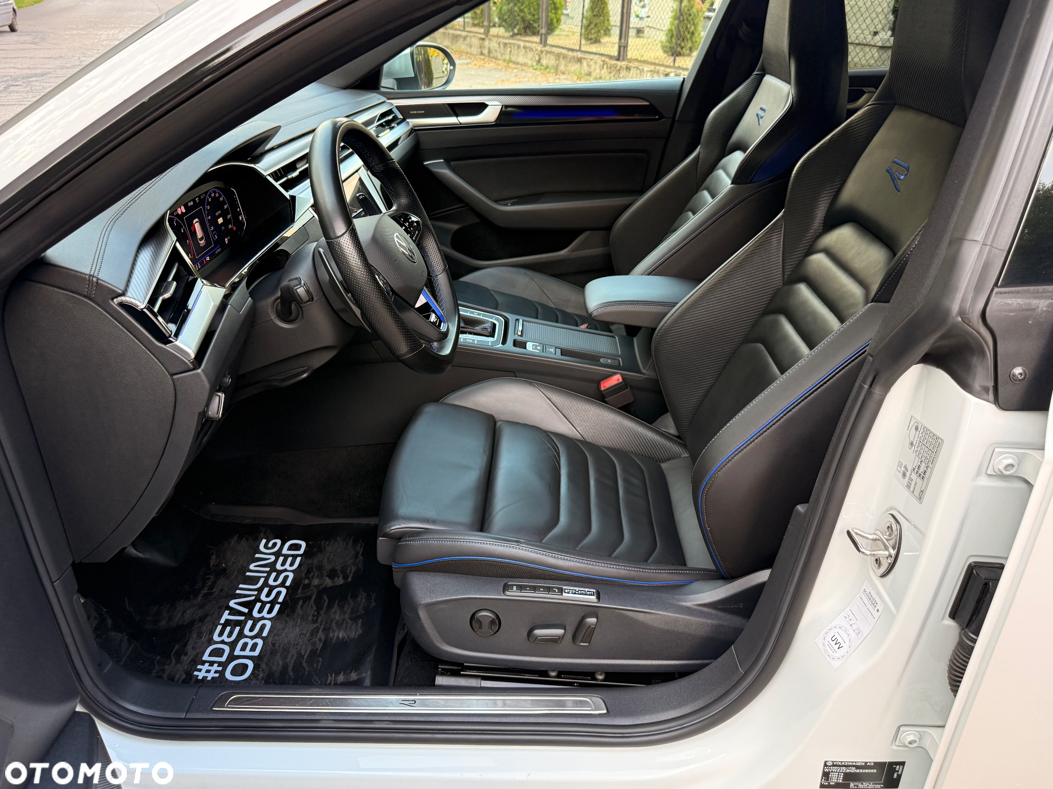Volkswagen Arteon 2.0 TSI 4Motion R DSG - 19