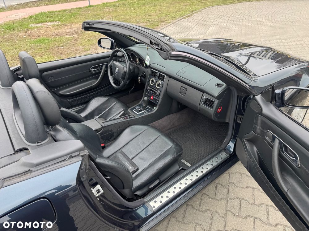 Mercedes-Benz SLK - 8