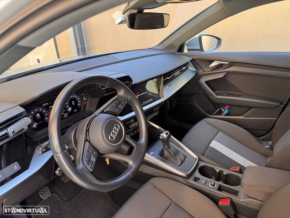 Audi A3 Sportback 30 TFSI Advanced - 10