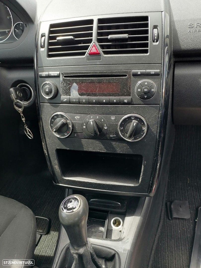 Peças Mercedes-Benz Classe A (W169) - 18