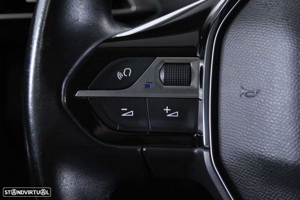 Peugeot 3008 1.5 BlueHDi Allure - 22