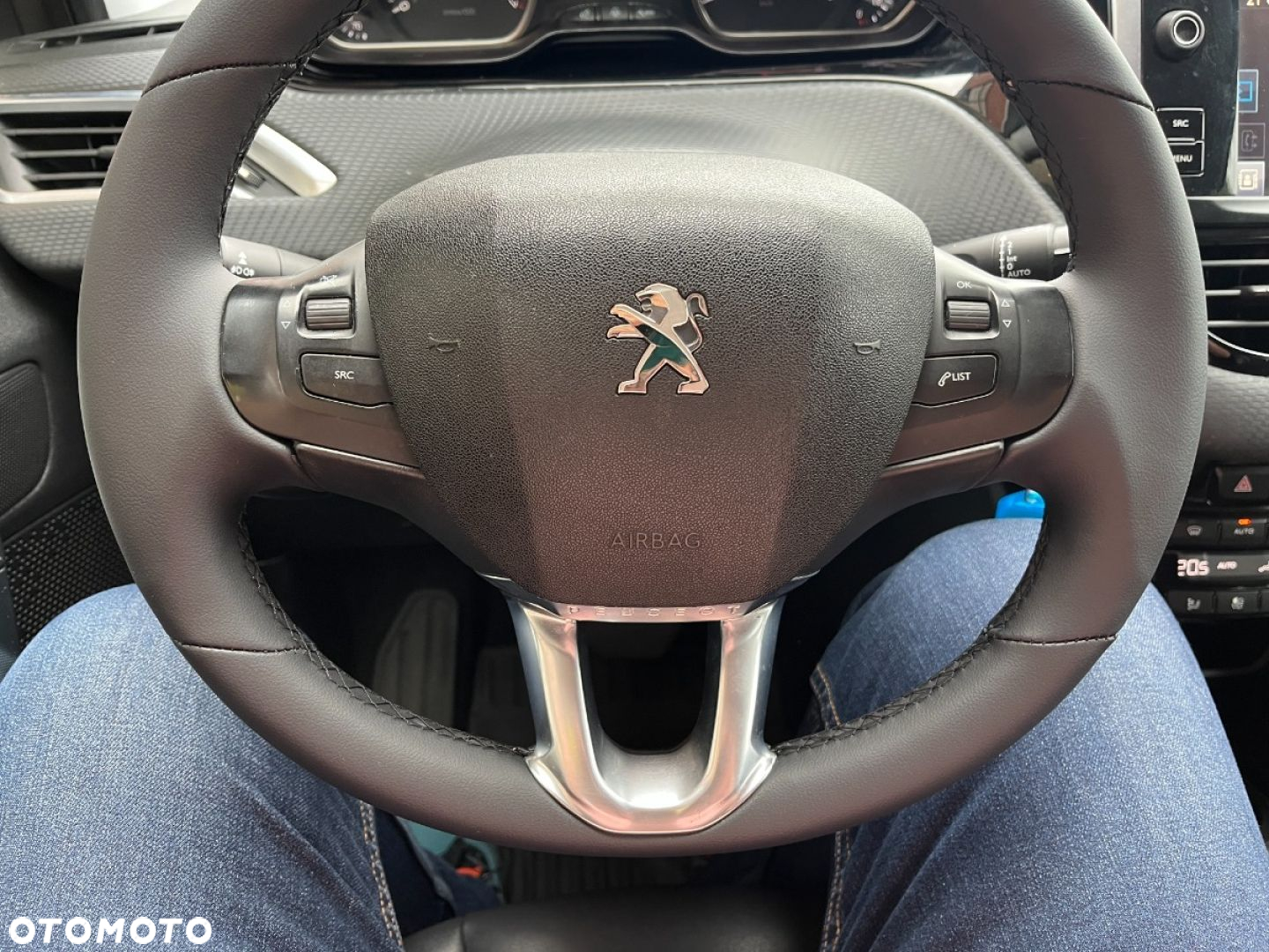Peugeot 2008 1.2 Pure Tech Allure S&S EAT6 - 18