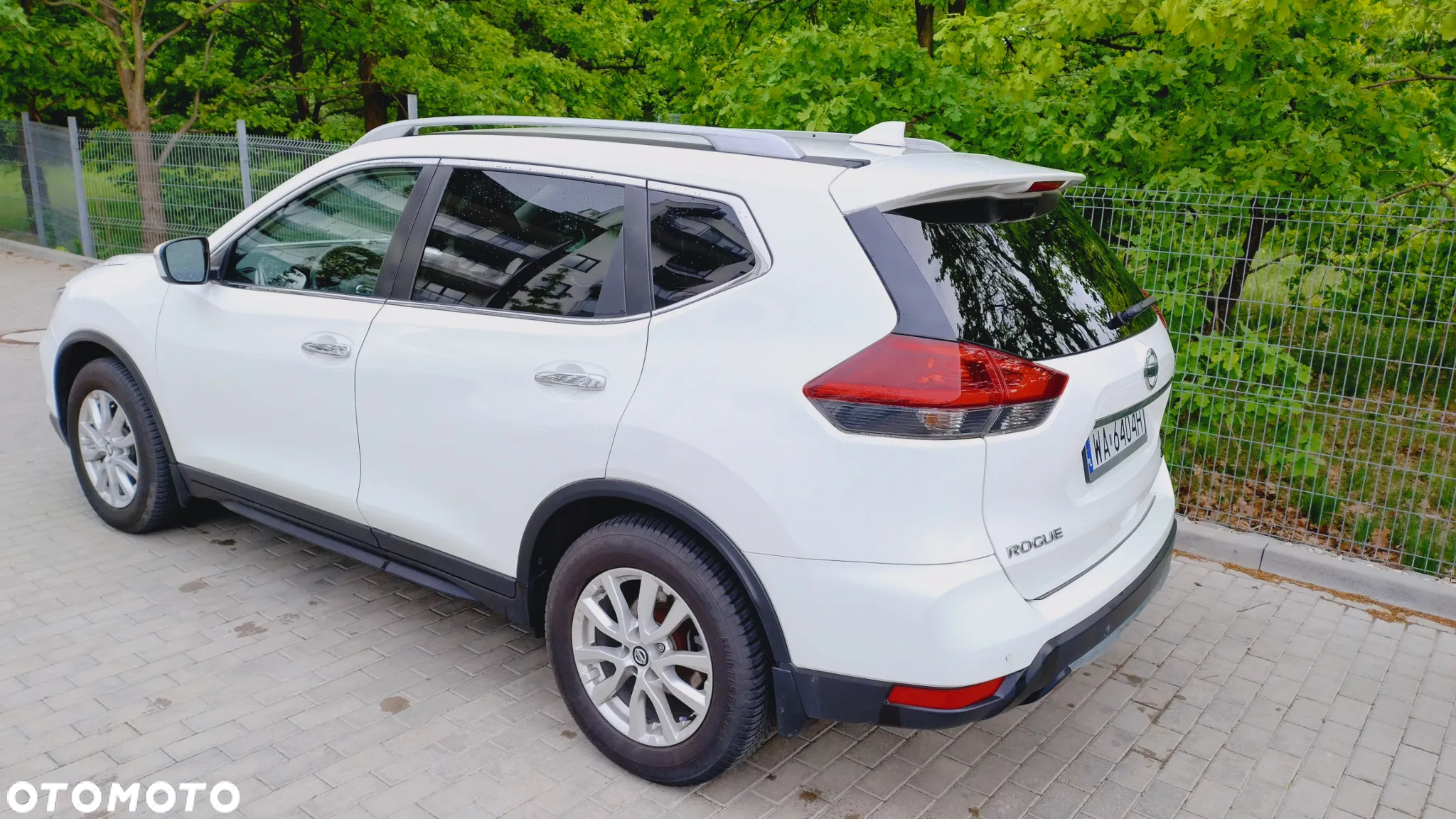 Nissan Rogue - 3