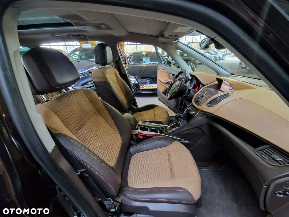 Opel Zafira - 24